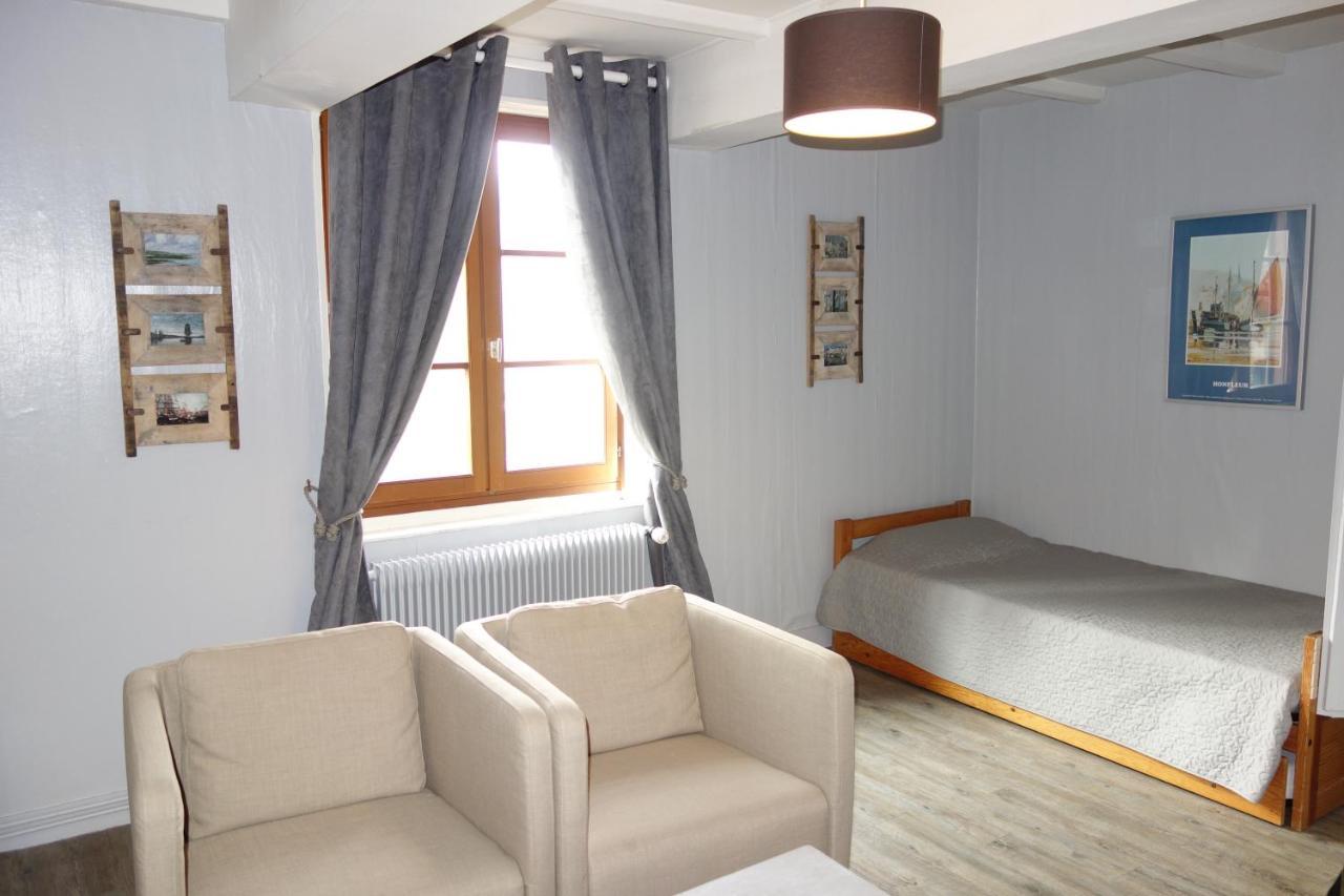Boudin Cottage Honfleur Bagian luar foto